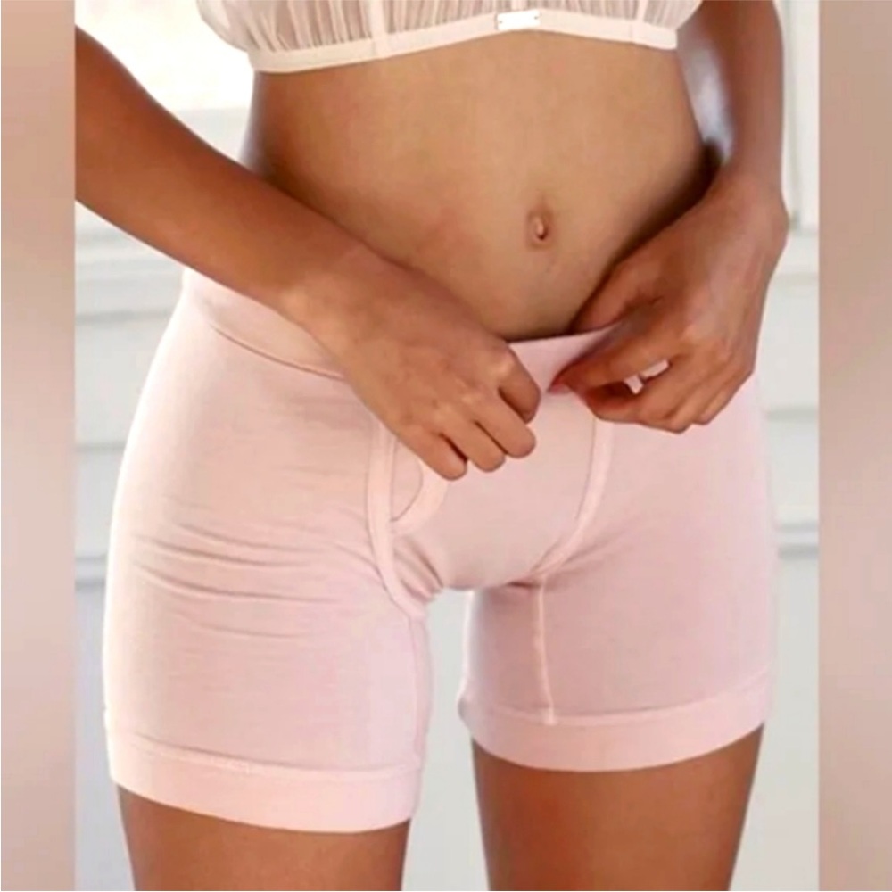 NWT Revolve Daydream Nation Boxer Shorts Rose Pink Size Small - Picture 2 of 7